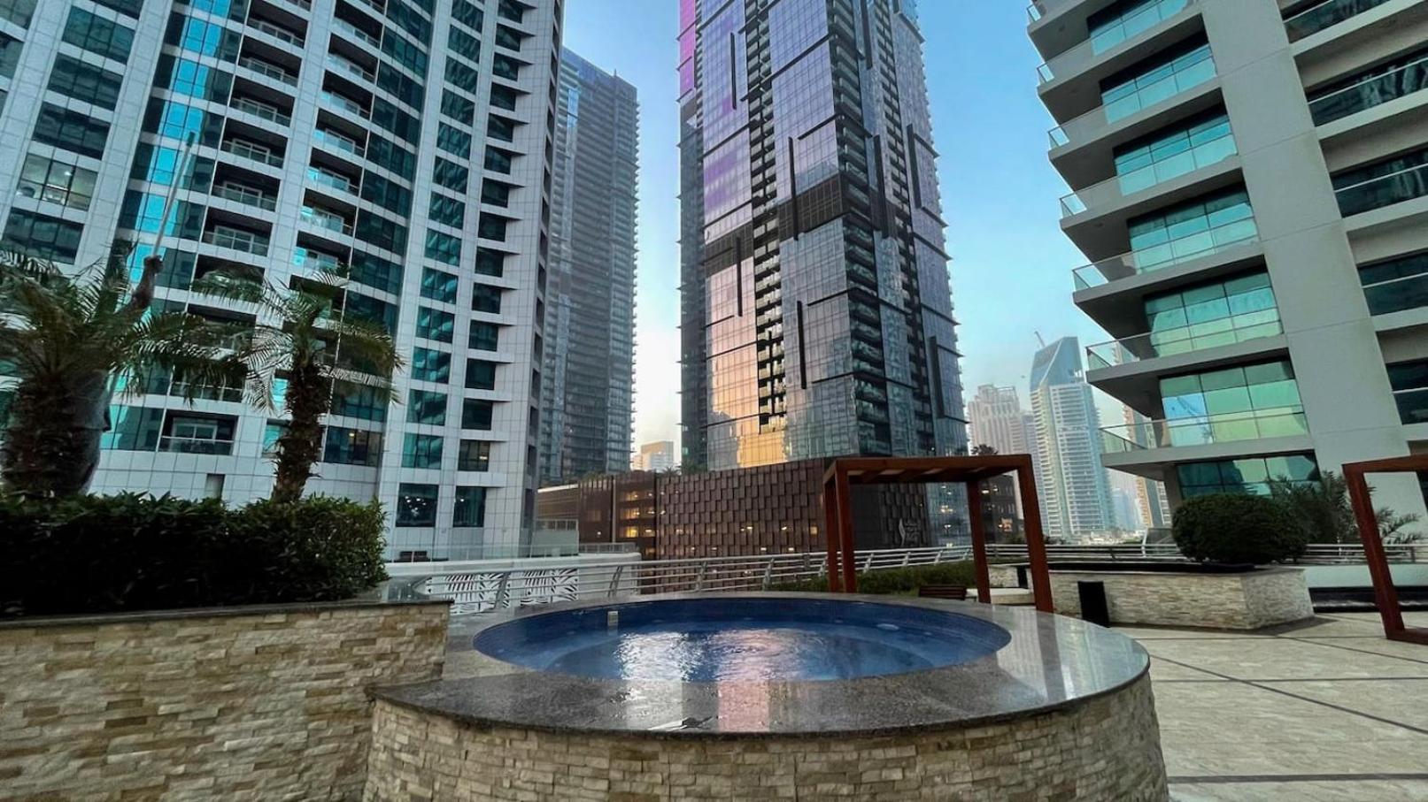 The Penthouse On 71St Floor Apartman Dubaj Kültér fotó